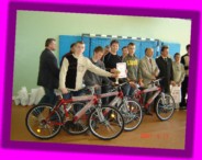 (15/17): Zwyci�ska dru�yna.